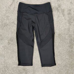 Joe Fresh Active Women's Cropped Leggings Size M Black Athletic Workout Fitness